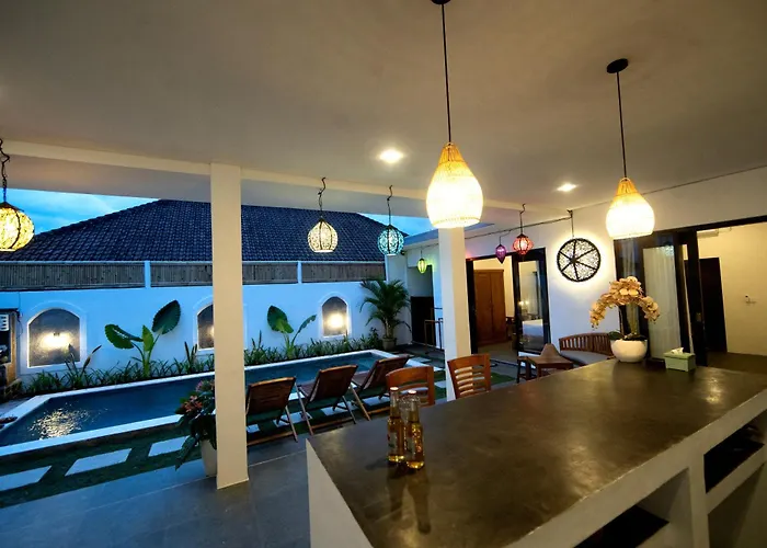 Villa, Canggu, Bali - With Pool - Near Beach 5* Canggu